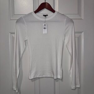 💎NWT! Express White Long Sleeve Crewneck Top